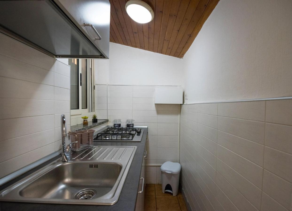 Casa Vacanze Basso サレルノ エクステリア 写真