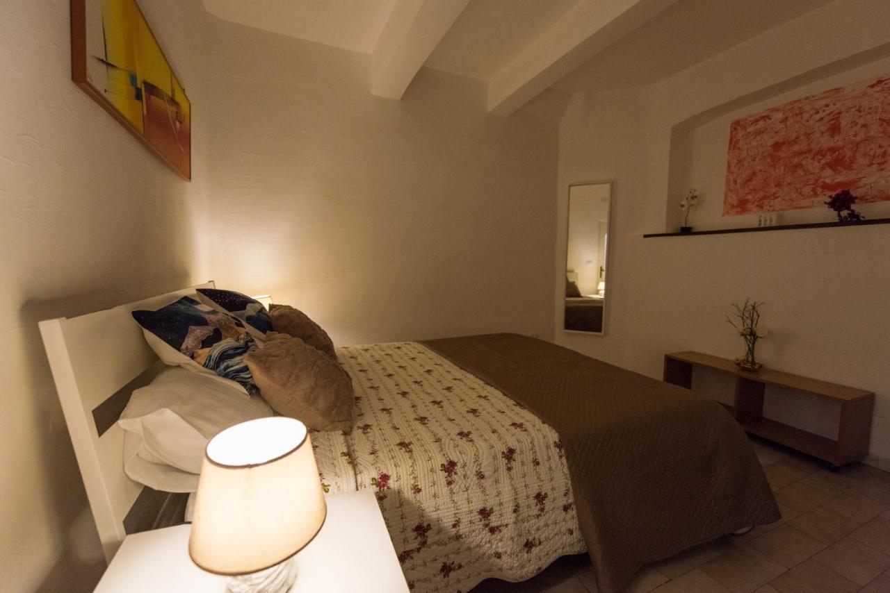 Casa Vacanze Basso サレルノ エクステリア 写真